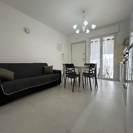 Casa Vacanze Regi San Benedetto del Tronto Exteriör bild